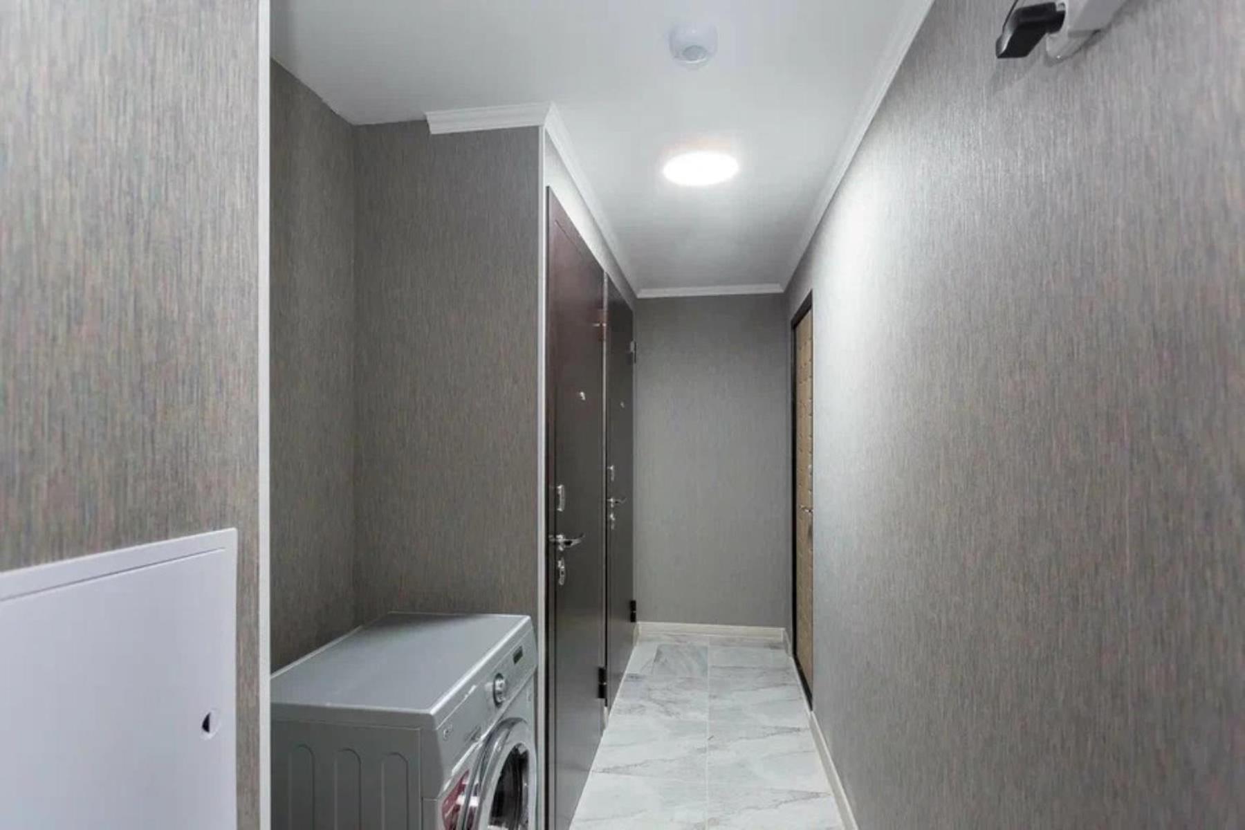 Уютная Студия В Центре Almatî Exterior foto